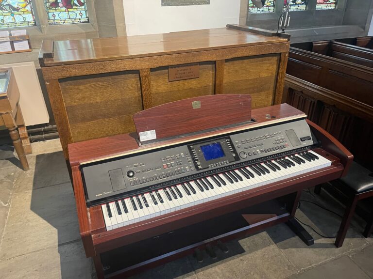 Church Organ 1 768x576