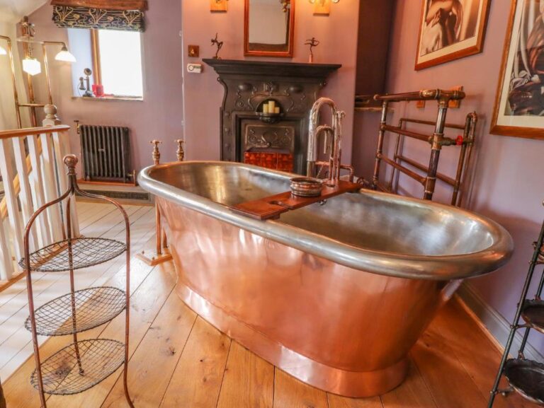 copper bath 768x577